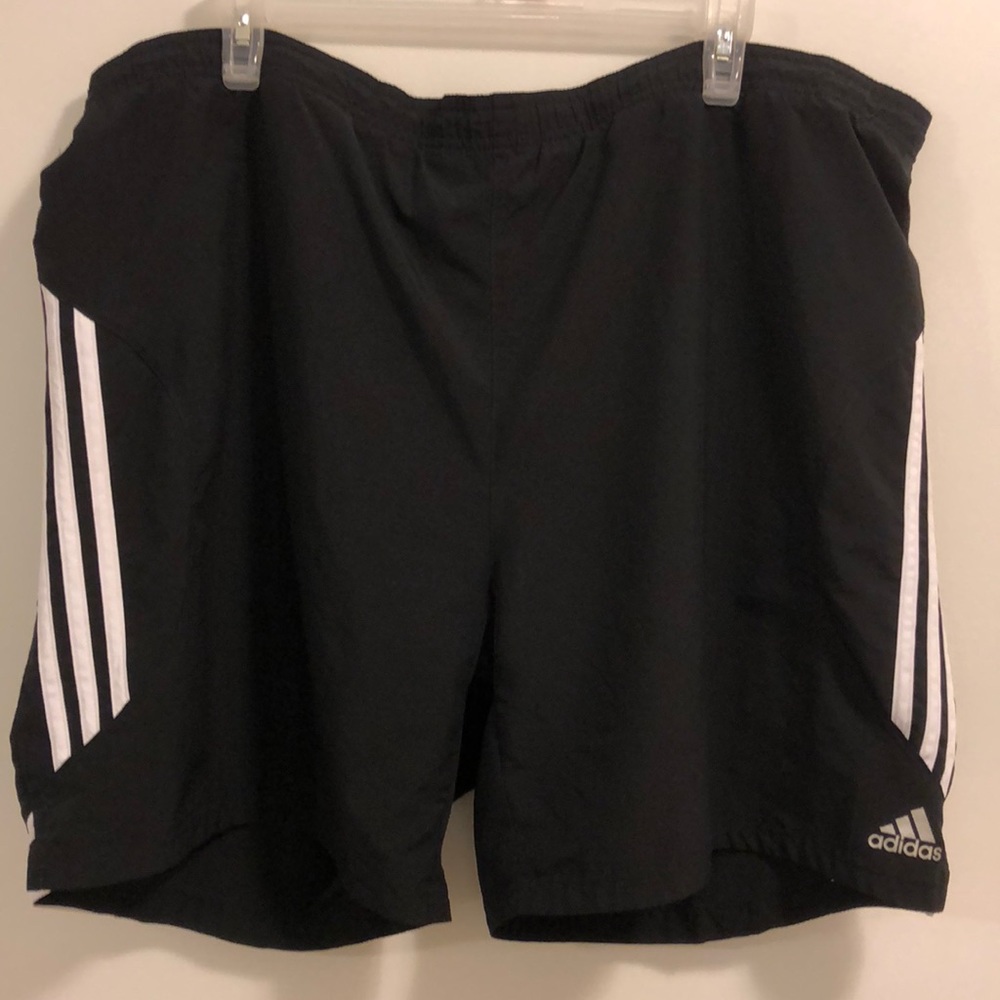 Women Adidas shorts 2xl